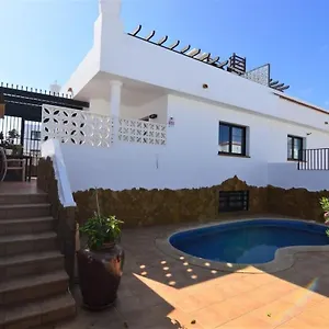 Coco Surfhouse - Coworking Coliving Konukevi