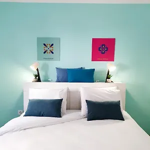 Dimore Italiane - Boutique Appartament Aparthotel